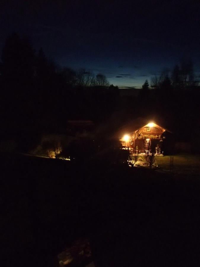 Le Grenier Bed and Breakfast Saint-Paul-en-Chablais Buitenkant foto